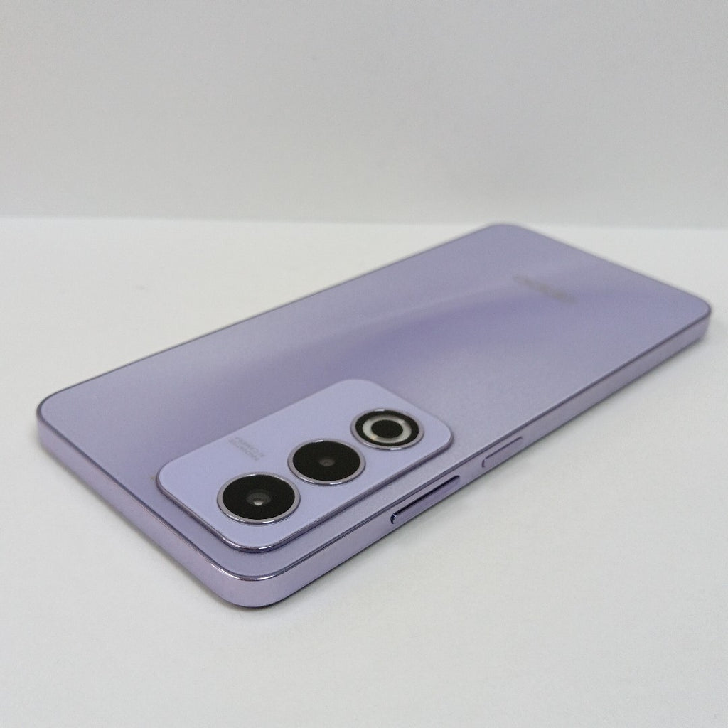 CELULAR OPPO A80 5G CPH2639 (2024) 256 GB 8 GB RAM (SEMINUEVO)