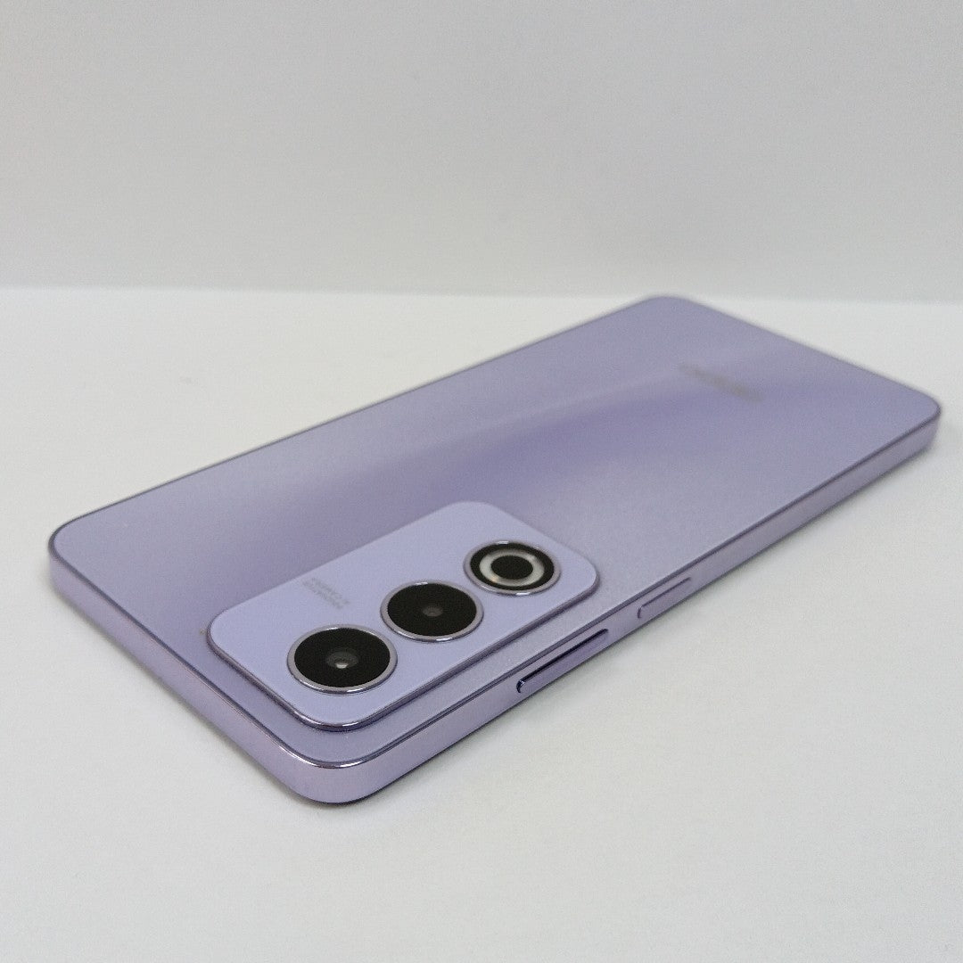 CELULAR OPPO A80 5G CPH2639 (2024) 256 GB 8 GB RAM (SEMINUEVO)