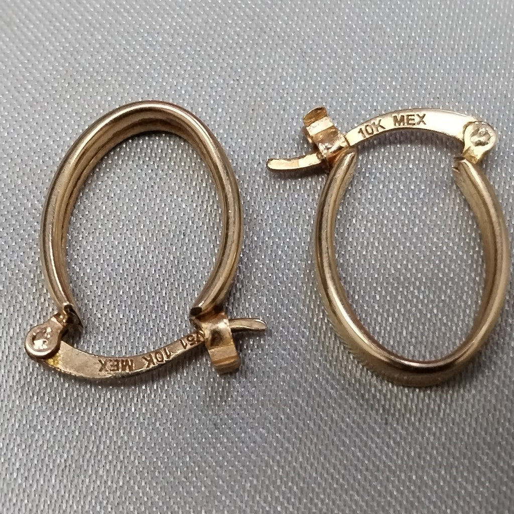 ARRACADAS PAR ORO 10 K 1.4 GRMS (SEMINUEVO)