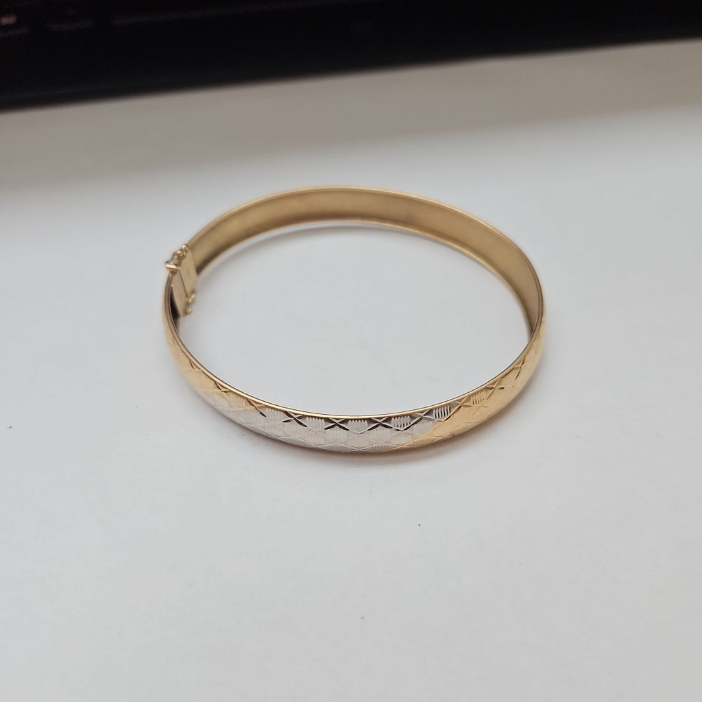 PULSERA RIGIDA ORO 10 K 7.2 GRMS (SEMINUEVO)