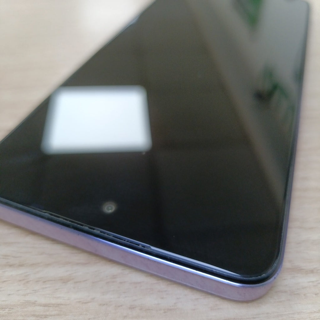 CELULAR OPPO A80 5G CPH2639 (2024) 256 GB 8 GB RAM (SEMINUEVO)