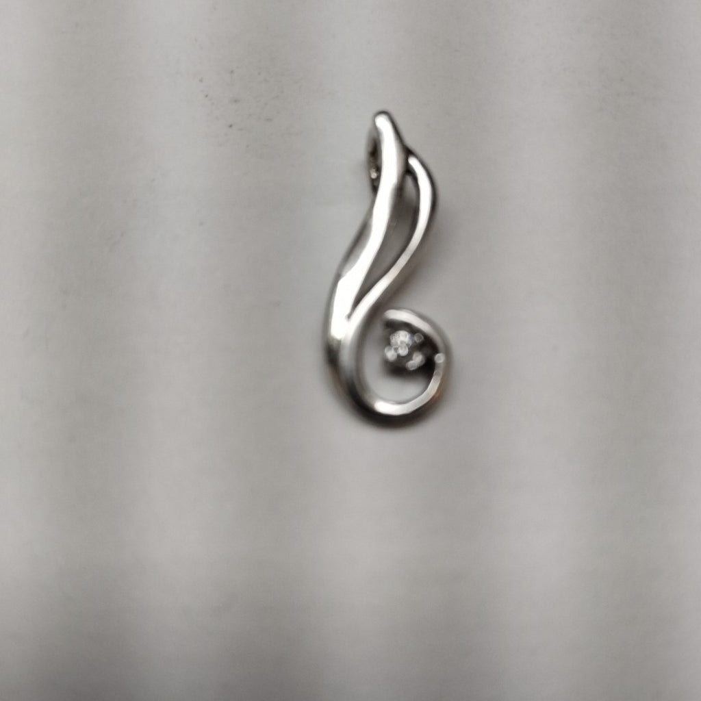 DIJE ORO BLANCO 14 K 1.2 GRMS (SEMINUEVO)