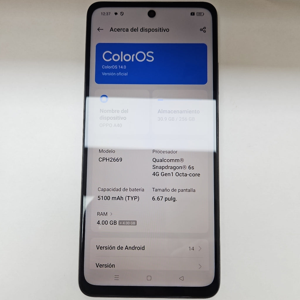 CELULAR OPPO A40 CPH2669 (2024) 256 GB 4 GB RAM (SEMINUEVO)