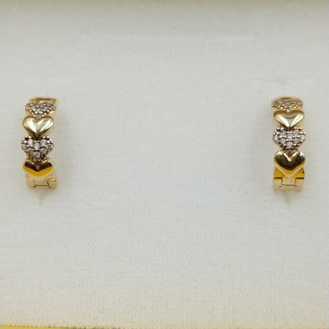 ARRACADAS PAR ORO 14 K 2.8 GRMS (SEMINUEVO)
