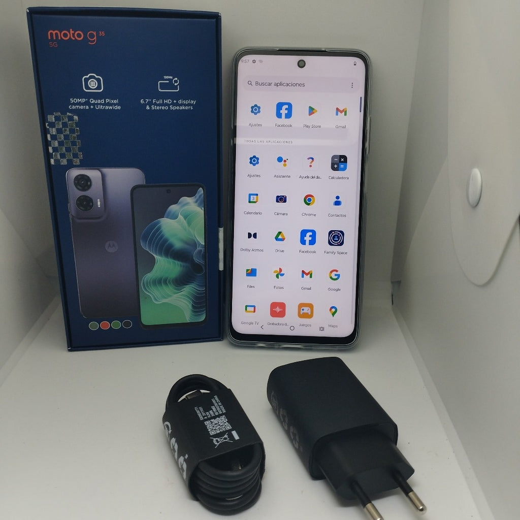 CELULAR MOTOROLA MOTO G35 5G XT2433-2 (2024) 256 GB 4 GB RAM (SEMINUEVO)