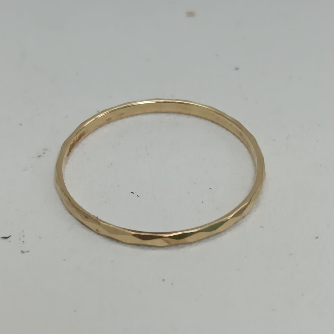 ANILLITO ORO 14 K 0.8 GRMS (SEMINUEVO)