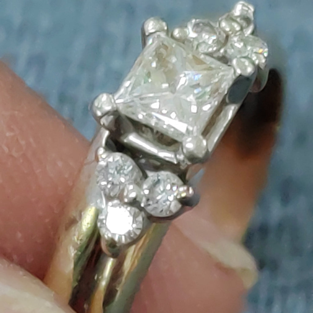 ANILLITO ORO 14 K 4.1 GRMS (SEMINUEVO)