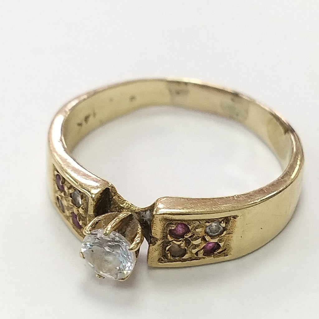 SOLITARIO ORO 14 K 4.4 GRMS (SEMINUEVO)