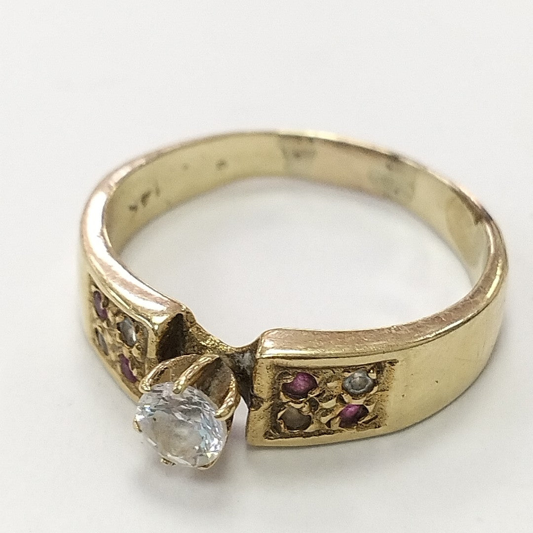 SOLITARIO ORO 14 K 4.4 GRMS (SEMINUEVO)