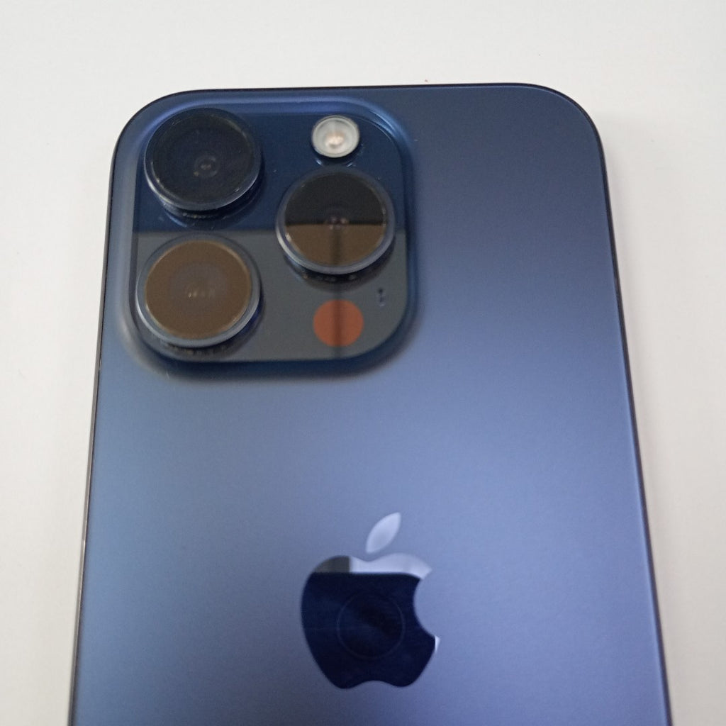 CELULAR APPLE IPHONE 15 PRO A3101 128 GB 8 GB RAM (SEMINUEVO)