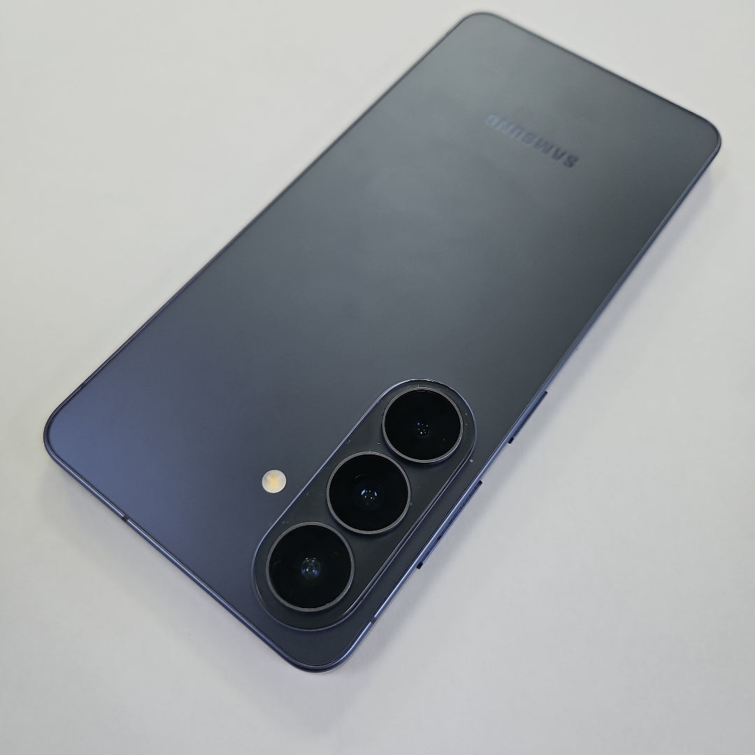 CELULAR SAMSUNG GALAXY S26 SM-S942B (2026) 256 GB 12 GB RAM (SEMINUEVO)