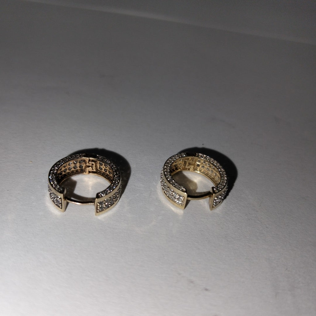 ARRACADAS PAR ORO 10 K 4.1 GRMS (SEMINUEVO)