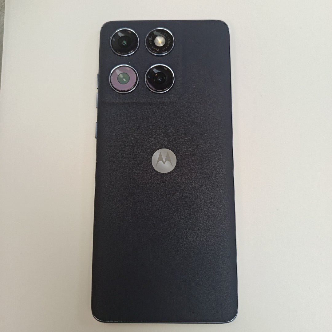 CELULAR MOTOROLA EDGE 60 FUSION XT2503-3 (2025) 512 GB 12 GB RAM (SEMINUEVO)