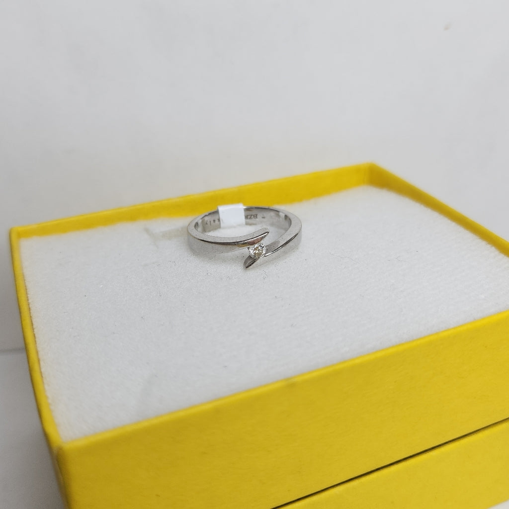 ANILLITO ORO BLANCO 14 K 4.1 GRMS (SEMINUEVO)