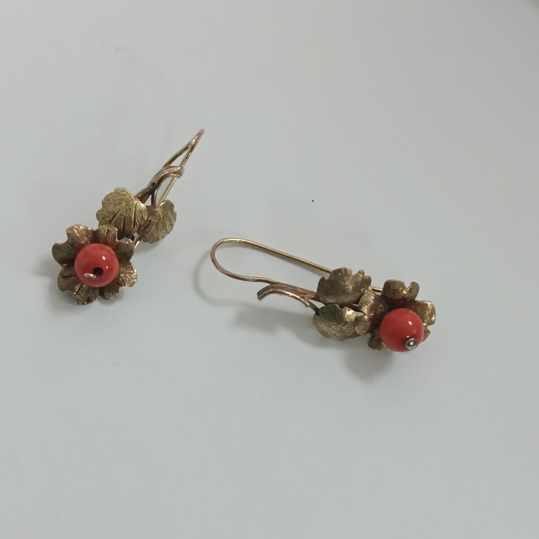 ARETES PAR ORO 8 K 2.8 GRMS (SEMINUEVO)