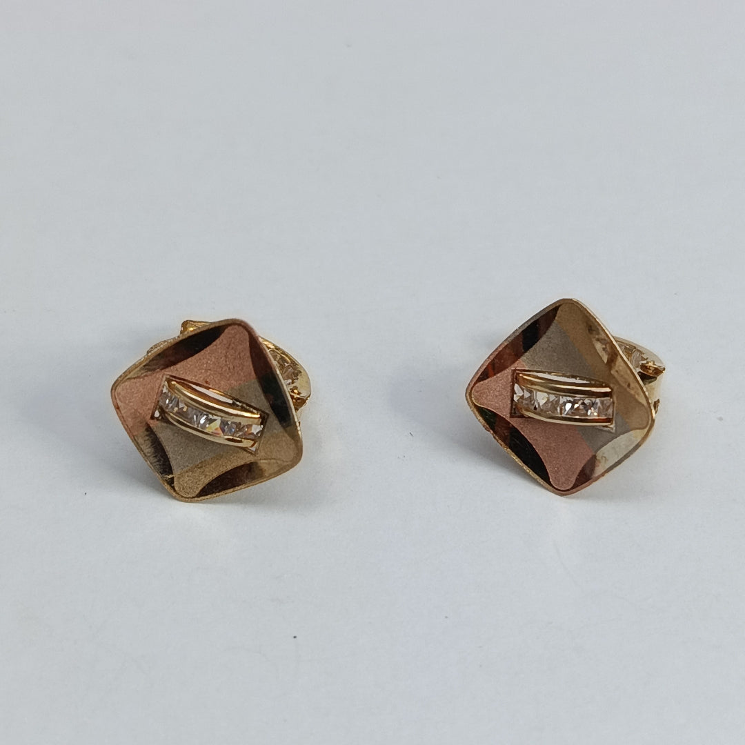 ARETES PAR ORO 14 K 1.4 GRMS (SEMINUEVO)