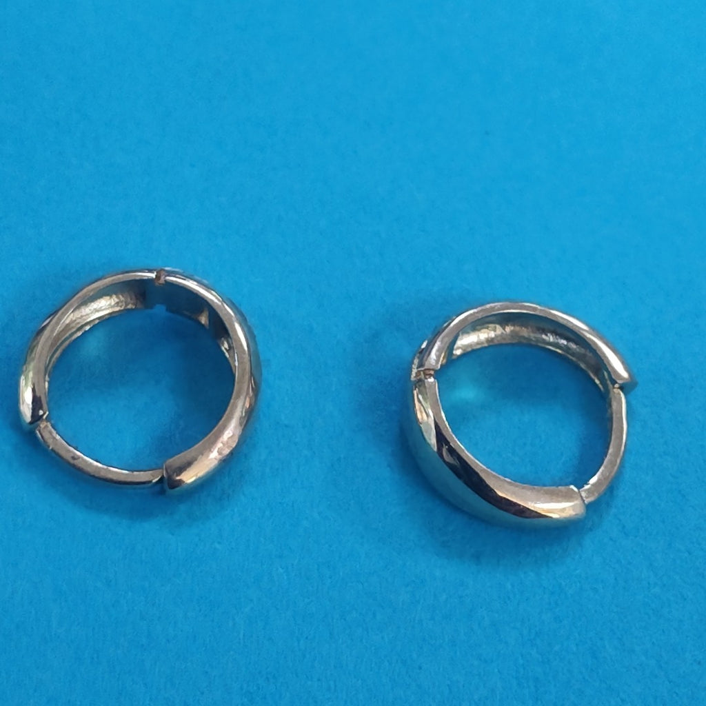 ARRACADAS PAR ORO 10 K 1.6 GRMS (SEMINUEVO)