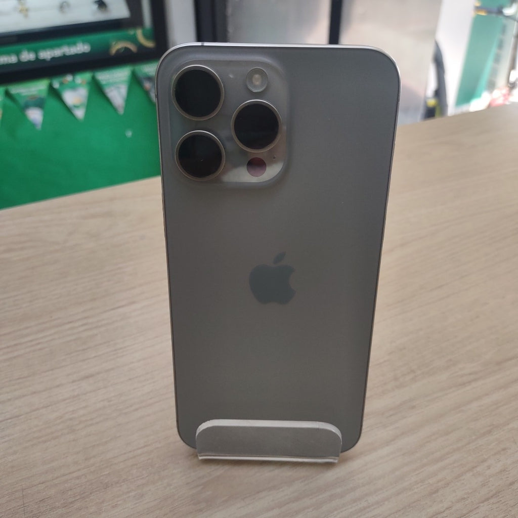 CELULAR APPLE IPHONE 15 PRO MAX A3105 (2023) 256 GB 8 GB RAM (SEMINUEVO)