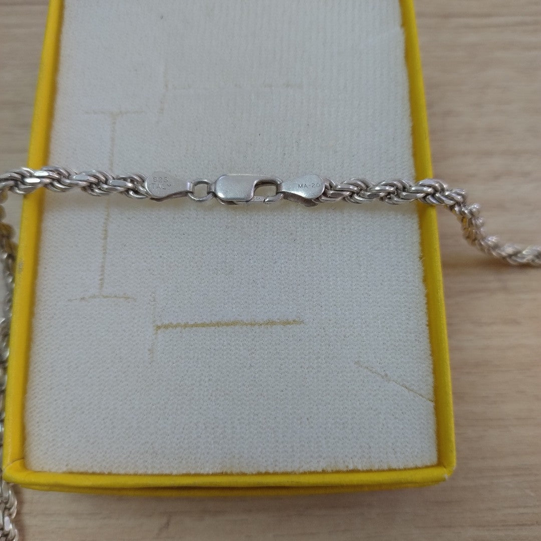 CADENA, CRUCIFIJO PLATA 35.5 GRMS (SEMINUEVO)