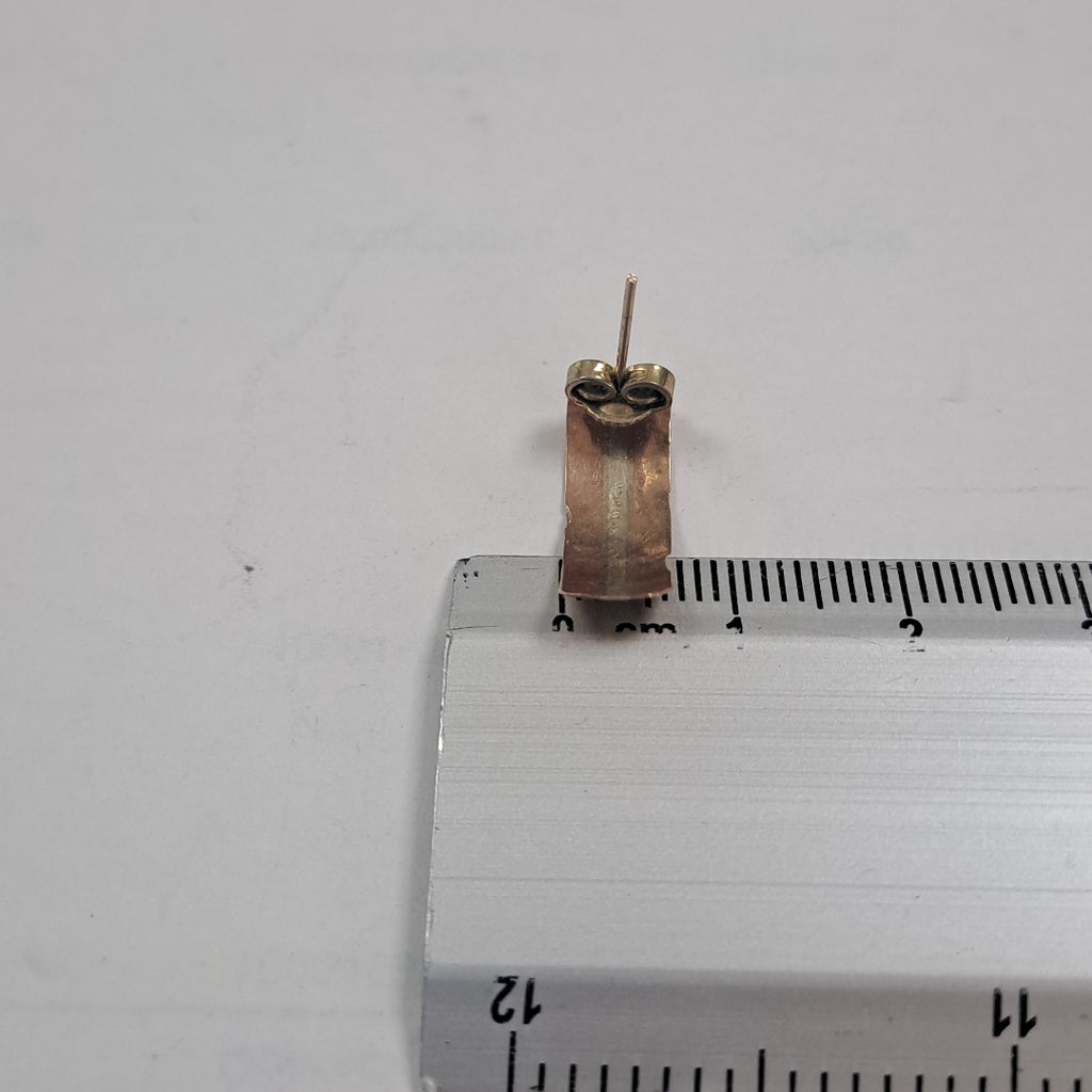 ARETES PAR ORO 10 K 0.8 GRMS (SEMINUEVO)