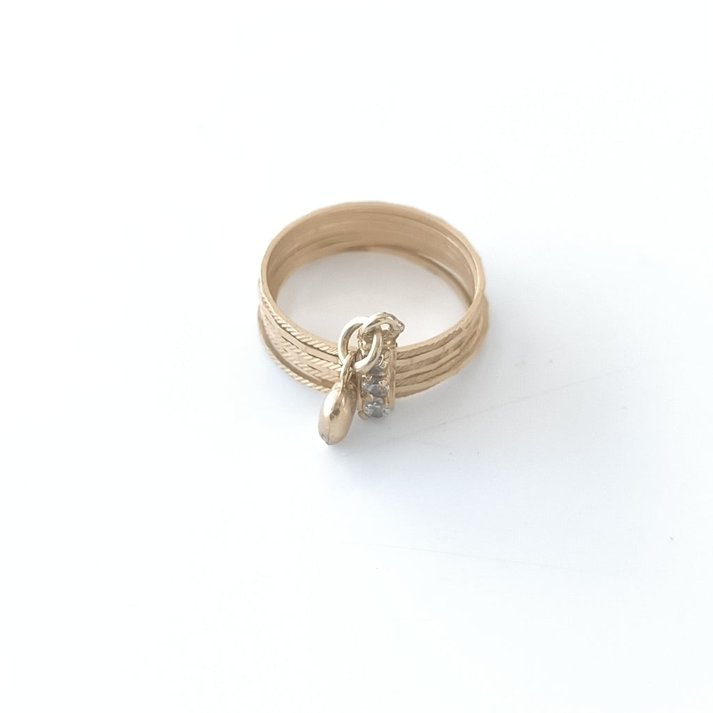 SEMANARIO DE ARGOLLAS ORO 14 K 3.2 GRMS (SEMINUEVO)