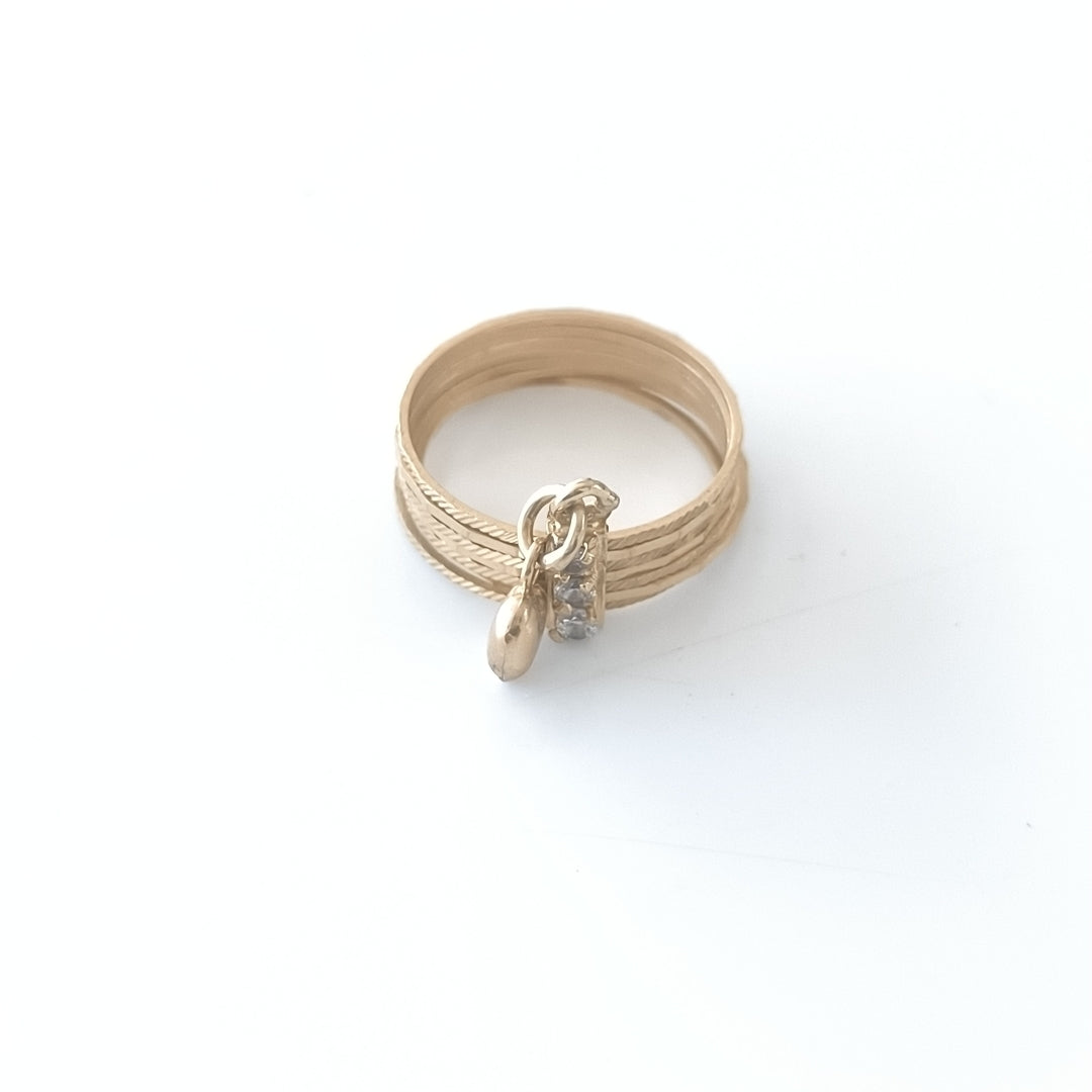 SEMANARIO DE ARGOLLAS ORO 14 K 3.2 GRMS (SEMINUEVO)