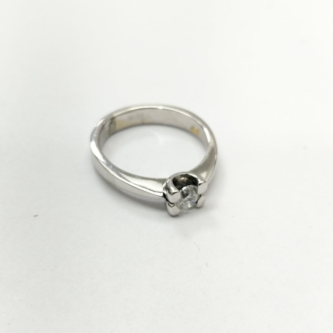 ANILLITO ORO, ORO BLANCO 14 K 4.6 GRMS (SEMINUEVO)
