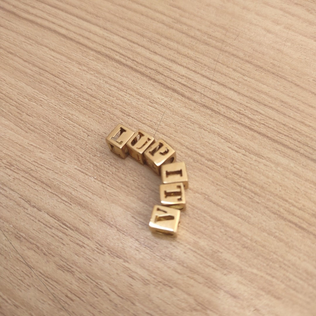 DIJE ORO 14 K 2.5 GRMS (SEMINUEVO)