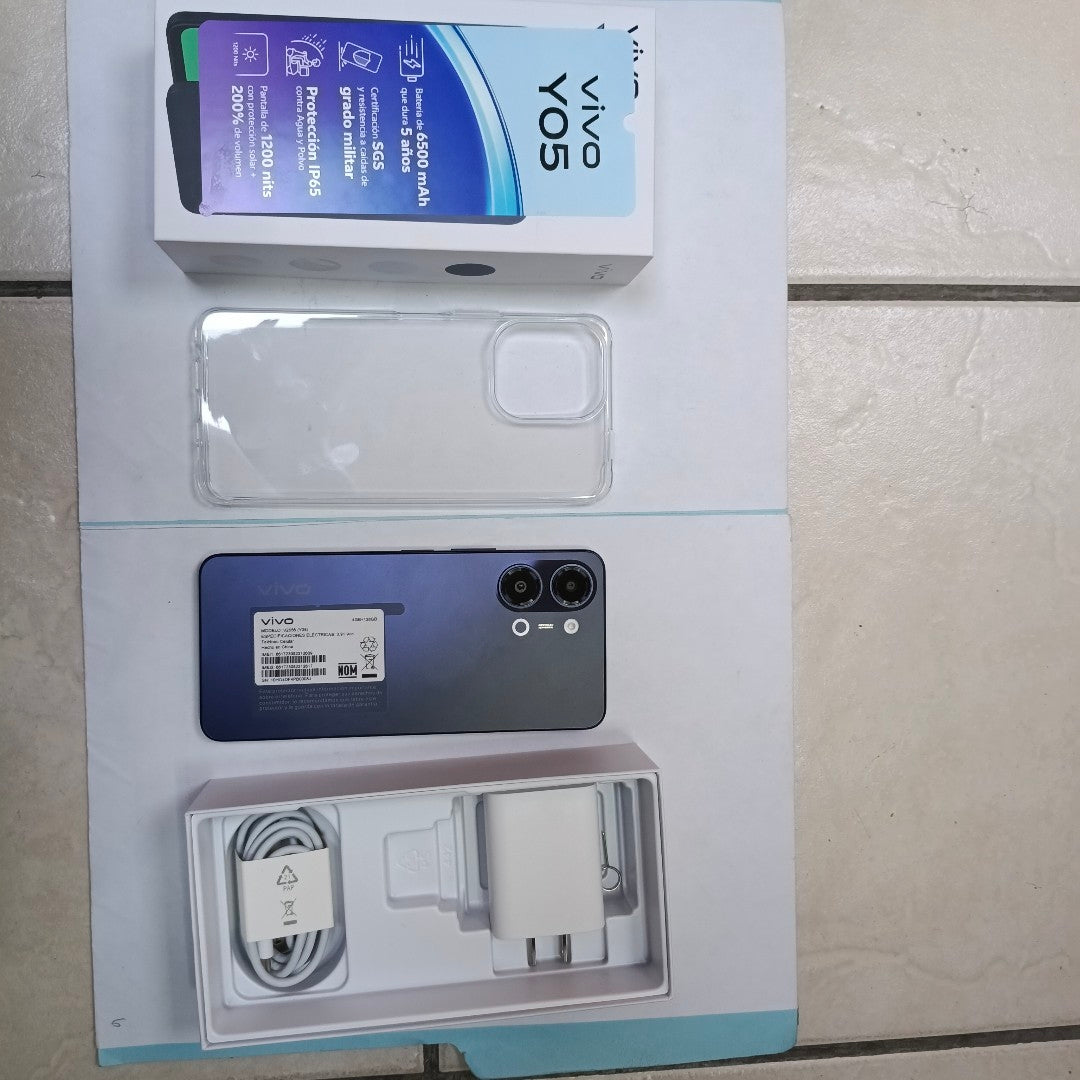 CELULAR VIVO Y05 V2556 (2026) 128 GB 4 GB RAM (SEMINUEVO)
