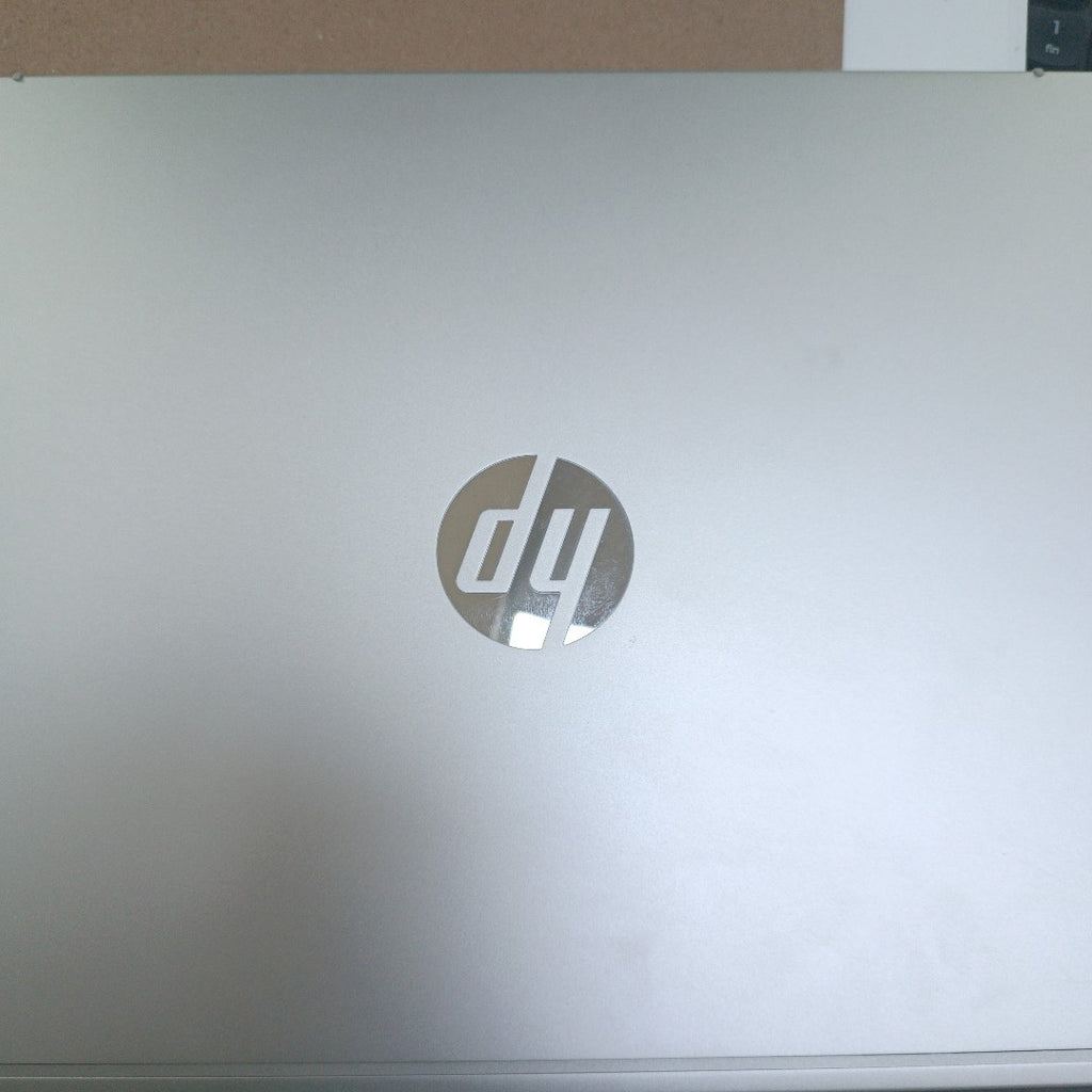 LAPTOP HP PROBOOK 440 G11 (2025) 512 GB SSD 8 GB RAM (SEMINUEVO)