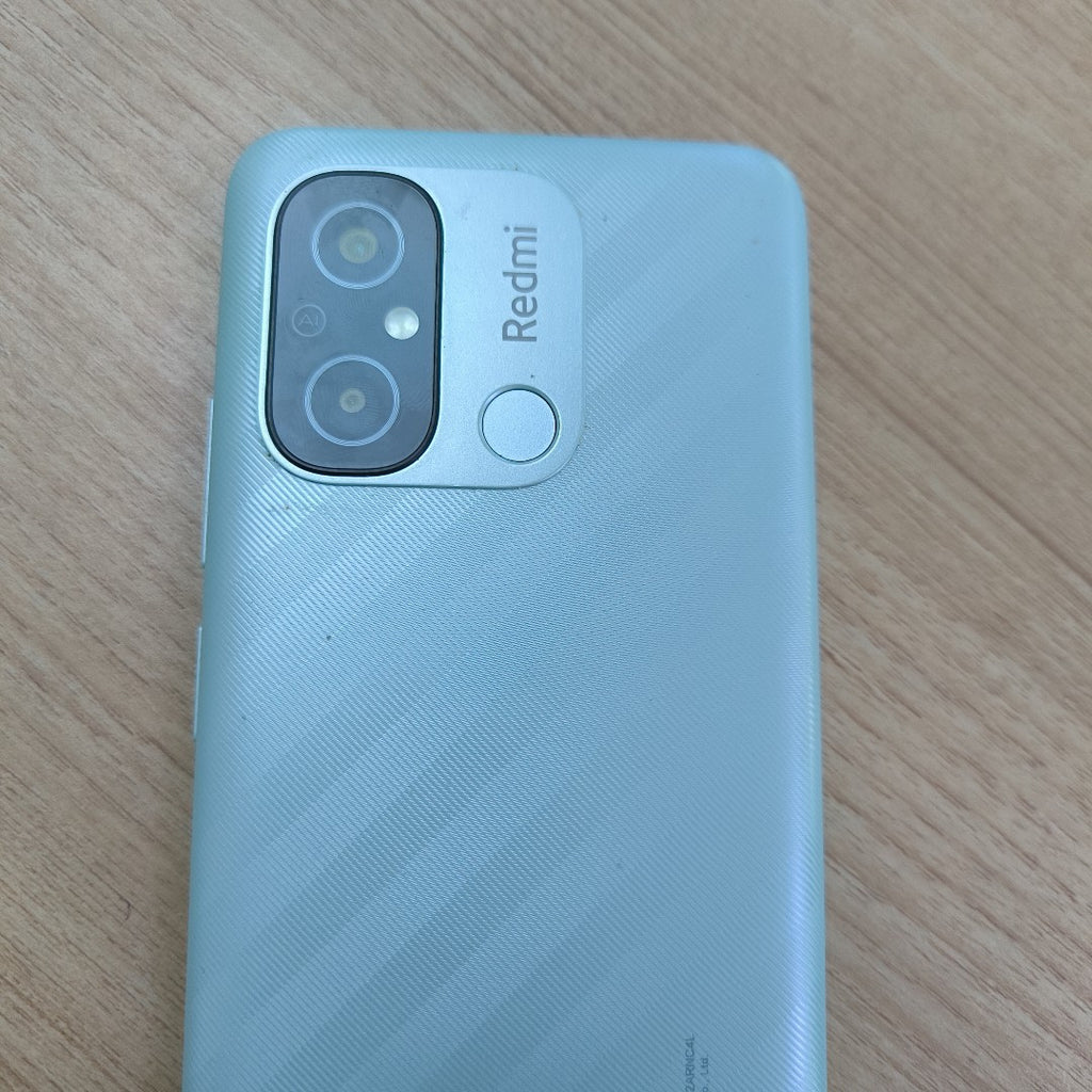 CELULAR XIAOMI REDMI 12C 2212ARNC4L (2023) 128 GB 4 GB RAM (SEMINUEVO)