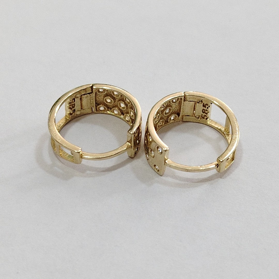 HUGGIES ORO 14K 2.5 (NUEVO)