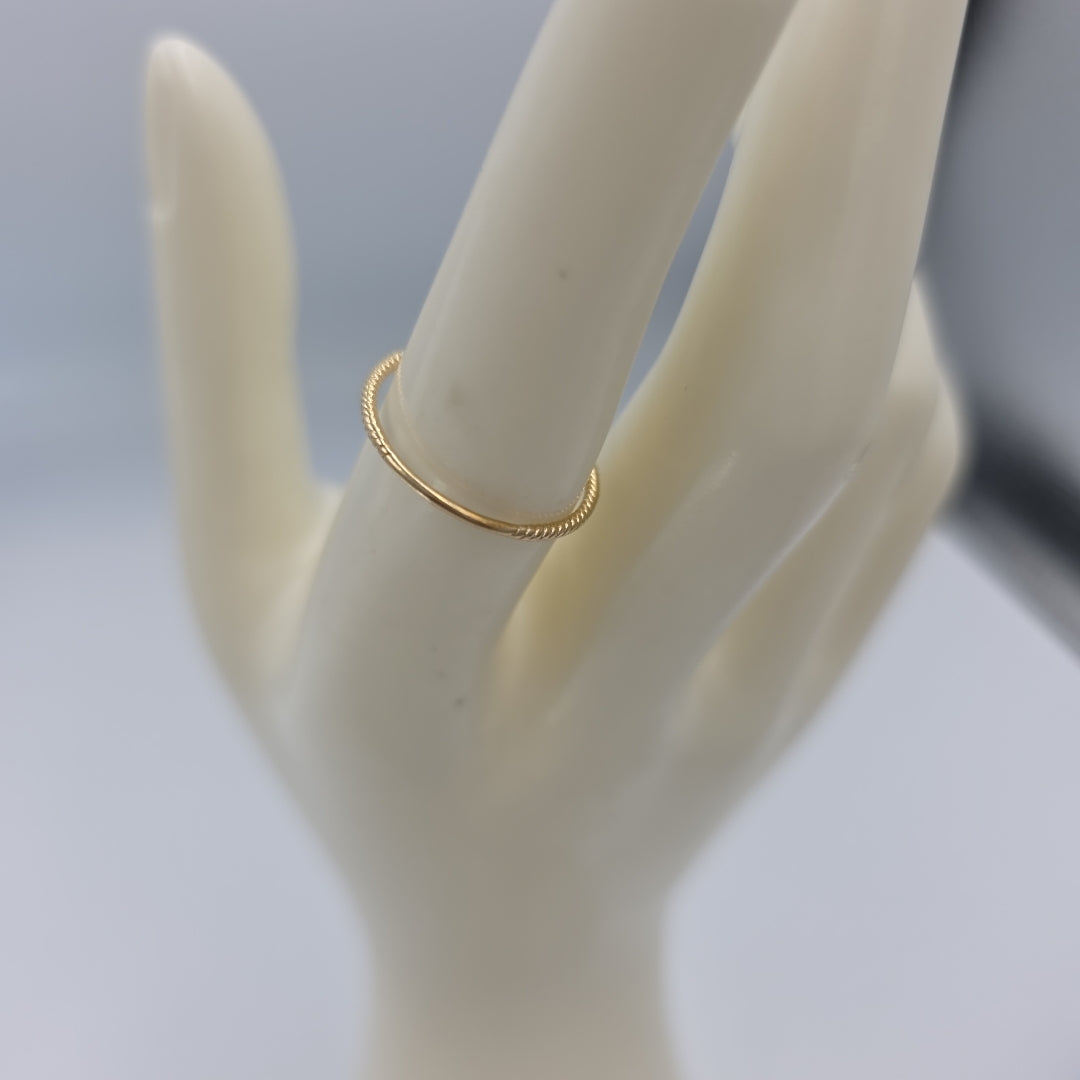 ARGOLLA ORO 14 K 0,90 GRMS (SEMINUEVO)