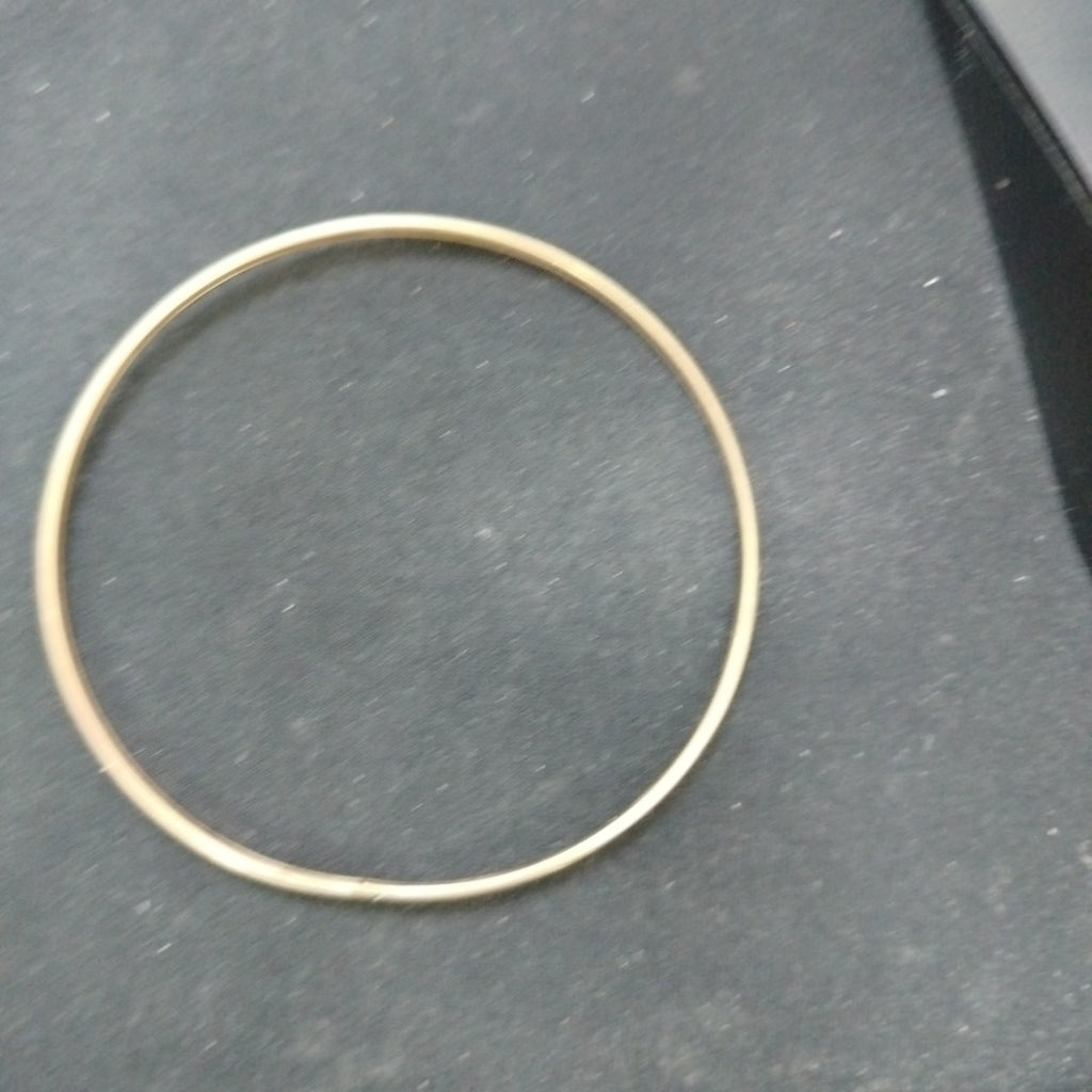 PULSERA RIGIDA ORO 10 K 3.3 GRMS (SEMINUEVO)
