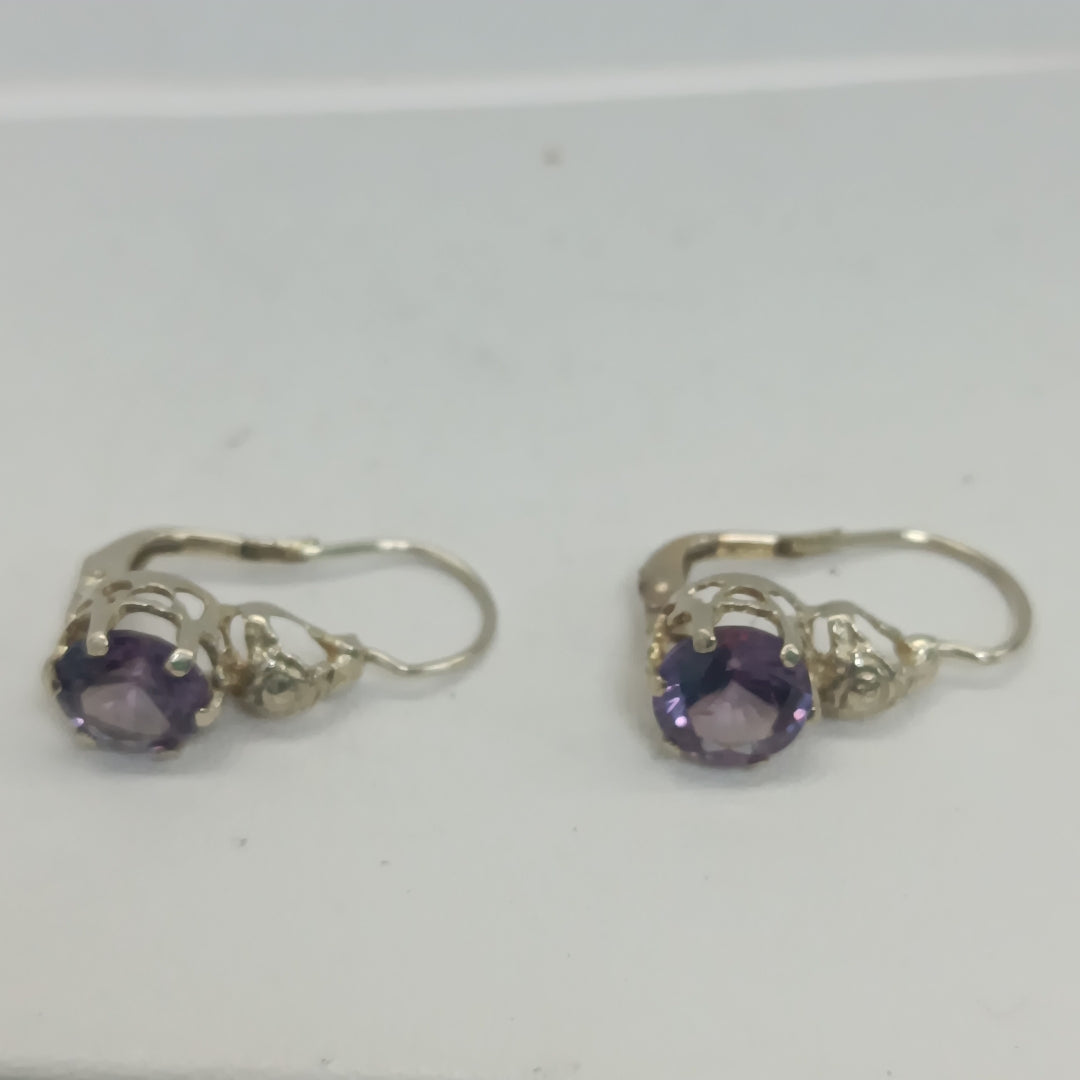 ARETES PAR ORO 8 K 2 GRMS (SEMINUEVO)