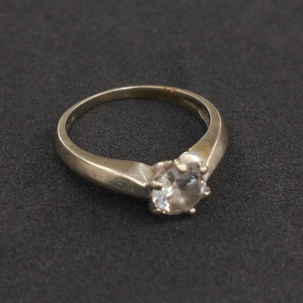 SOLITARIO ORO 14 K 3.4 GRMS (SEMINUEVO)