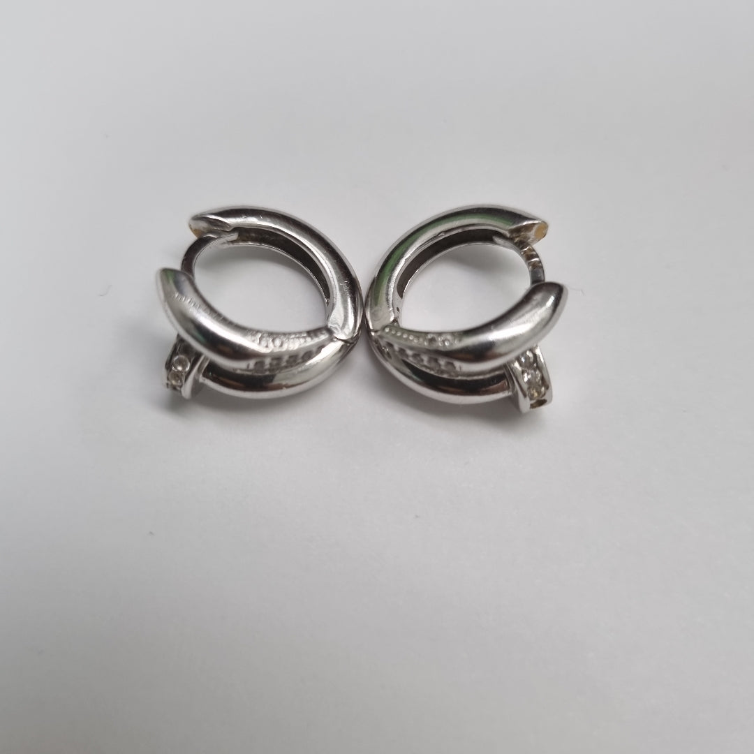 ARRACADAS PAR ORO, ORO BLANCO 14 K 7.7 GRMS (SEMINUEVO)