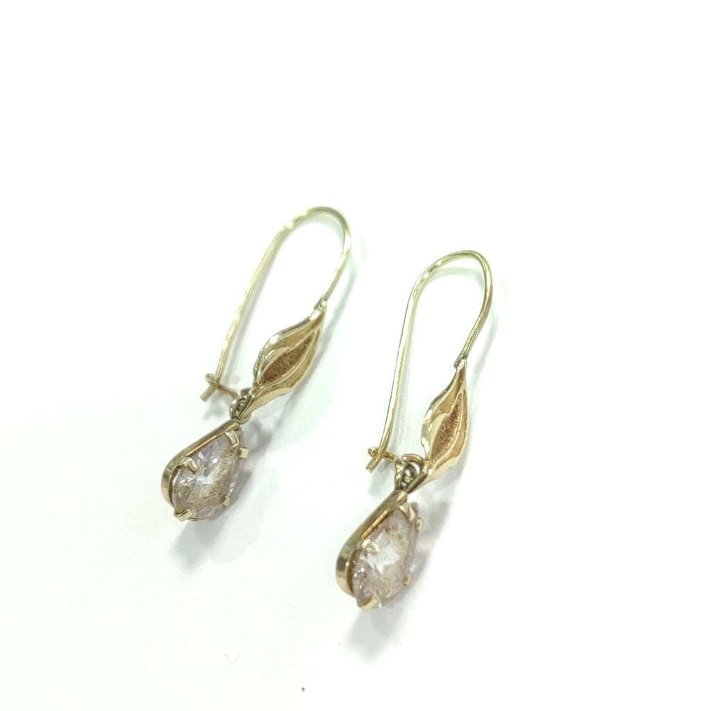ARETES PAR ORO 10 K 1.3 GRMS (SEMINUEVO)