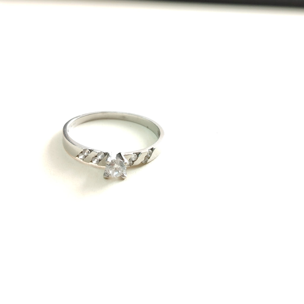 SOLITARIO ORO BLANCO 14 K 2,10 GRMS (SEMINUEVO)