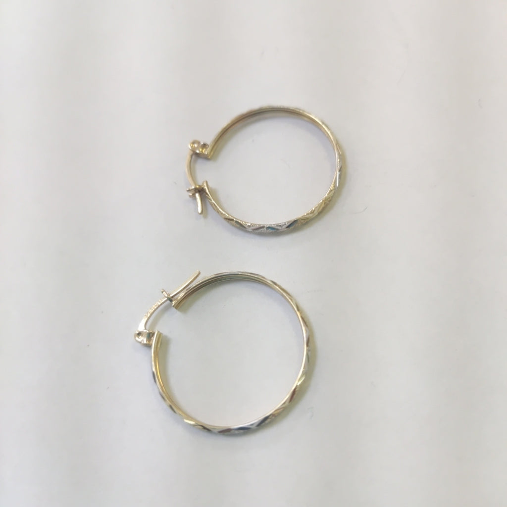 ARRACADAS PAR ORO 14 K 1.7 GRMS (SEMINUEVO)