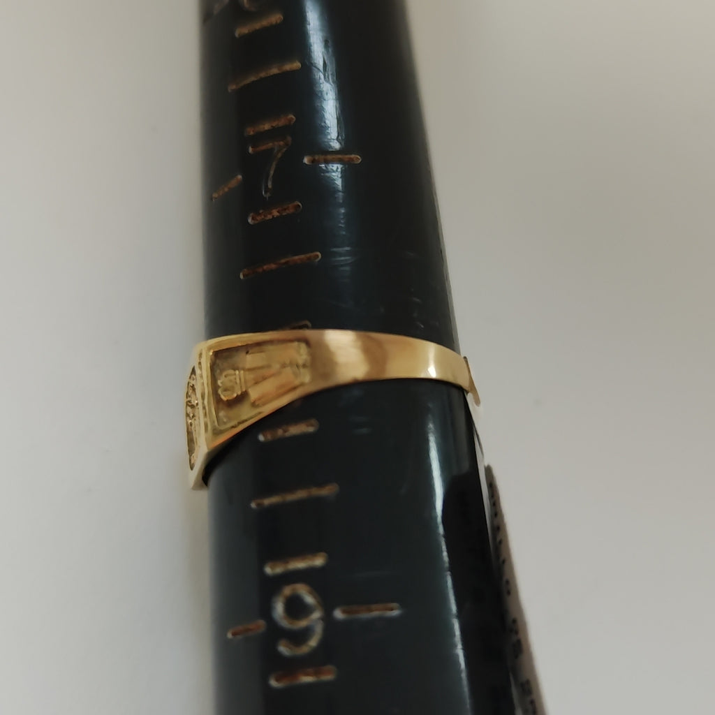 ANILLO DE GRADUACIÓN ORO 10 K 1.3 GRMS (SEMINUEVO)