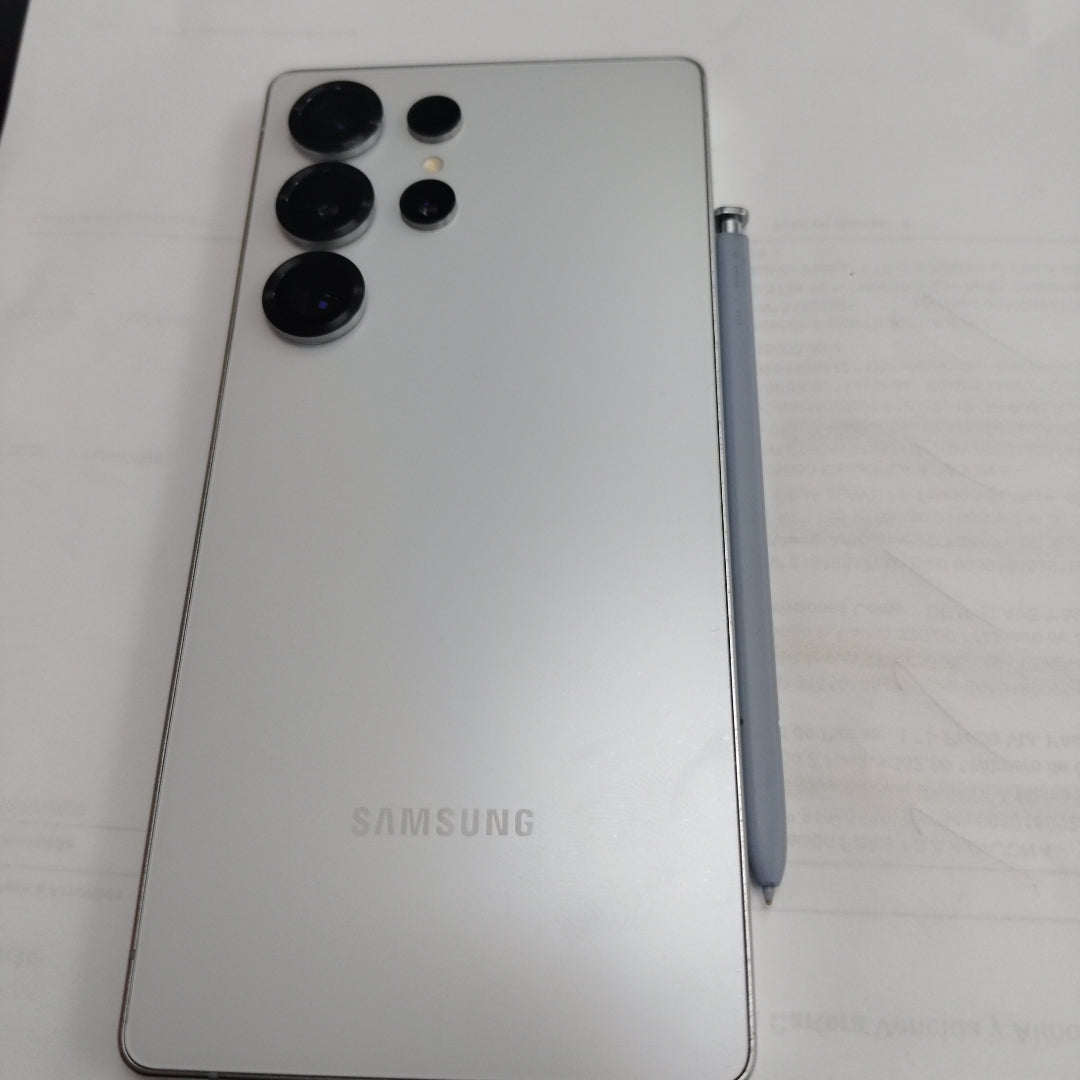CELULAR SAMSUNG GALAXY S25 ULTRA SM-S938B (2025) 512 GB 12 GB RAM (SEMINUEVO)