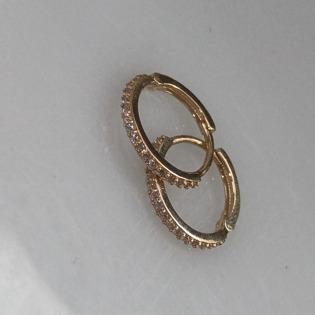 HUGGIES ORO 14K 1.3 (NUEVO)