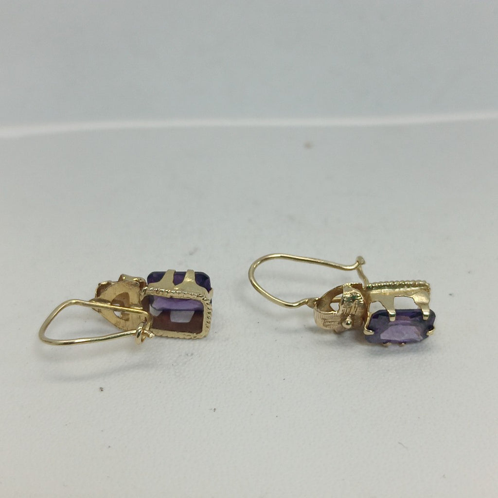 ARETES PAR ORO 10 K 1.6 GRMS (SEMINUEVO)