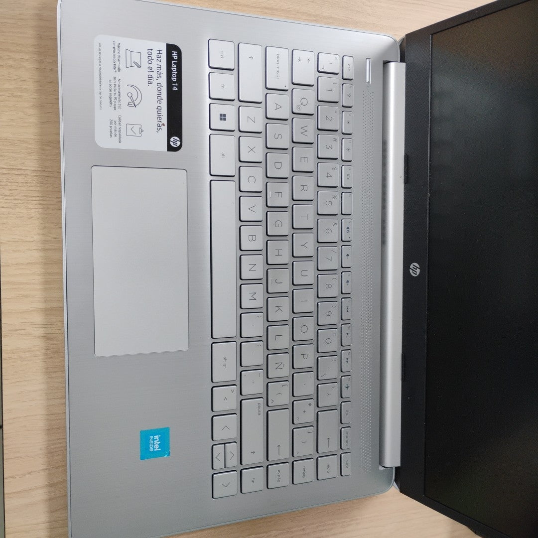 LAPTOP HP 14-DQ0532LA (2024) 128 GB SSD 4 GB RAM (SEMINUEVO)