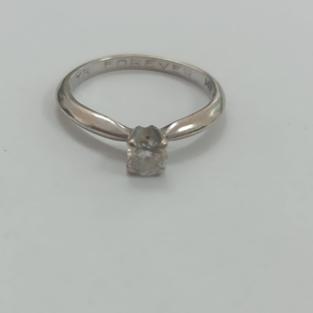 SOLITARIO ORO, ORO BLANCO 14 K 2 GRMS (SEMINUEVO)