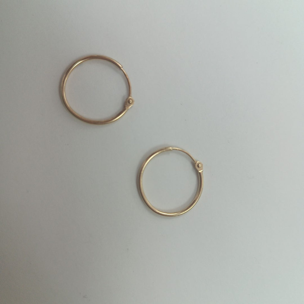 ARRACADAS PAR ORO 14 K 0.6 GRMS (SEMINUEVO)