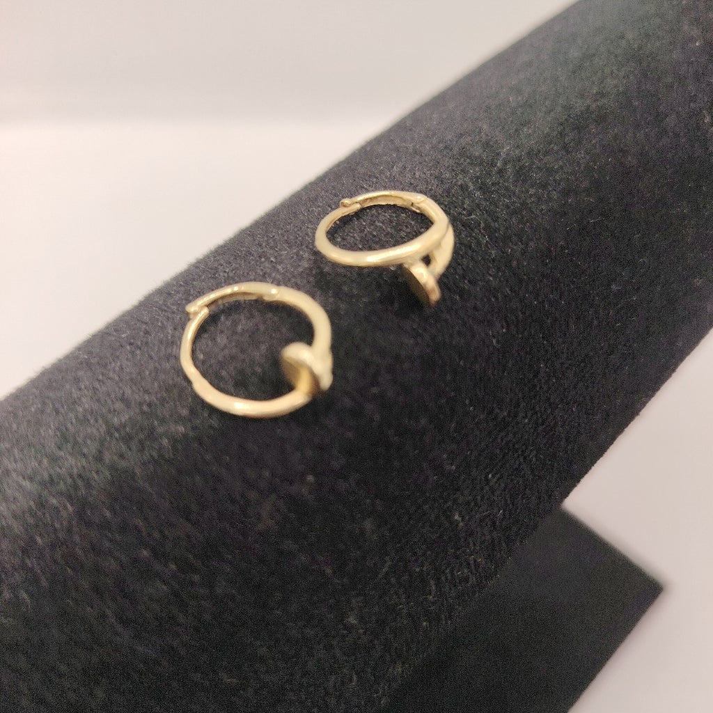 ARETES PAR ORO 10 K 1.7 GRMS (SEMINUEVO)