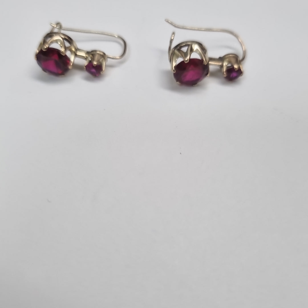 ARETES PAR ORO 10 K 3.6 GRMS (SEMINUEVO)
