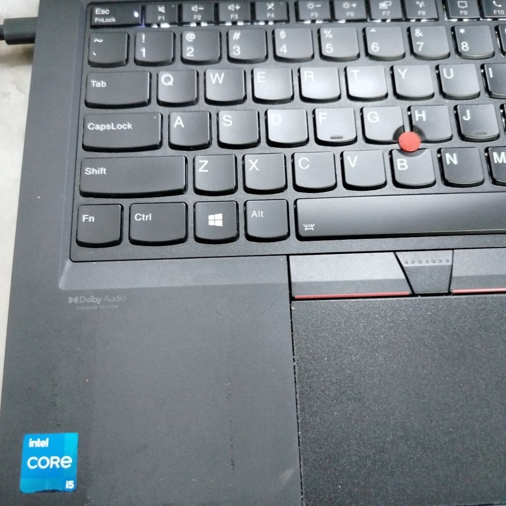LAPTOP LENOVO THINKPAD T14 GEN 2 (2023) 512 GB SSD 16 GB RAM (SEMINUEVO)